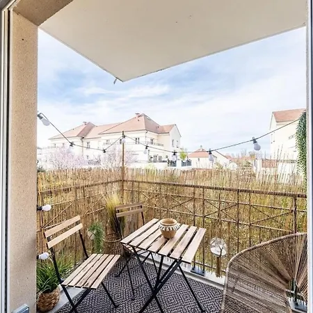 Appartement Proche Disney Paris Video-Projecteur Bussy-Saint-Georges Exterior photo