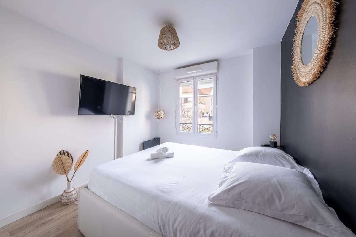 Proche Paris Video-projecteur Apartment